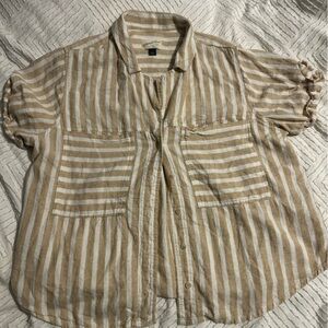 Universal Thread Beige and White Striped Women’s Shirt